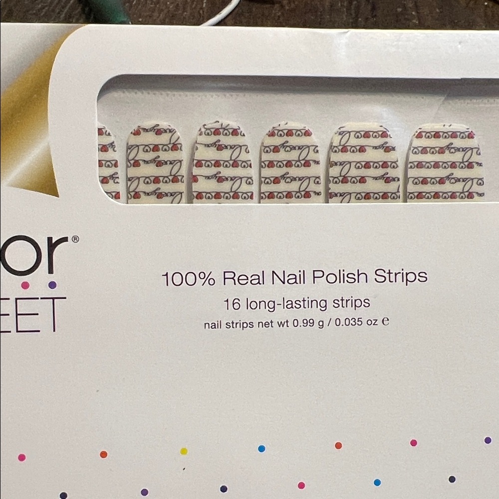 Color Street Nail Strips - Red and Black love pattern- Love Note